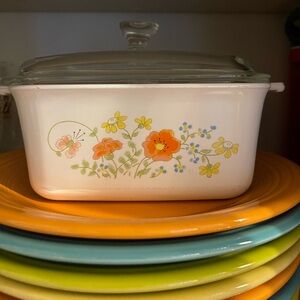 Corning Ware vintage Wildflowers P-4-B 1.5 qt/lt Covered Casserole Dish